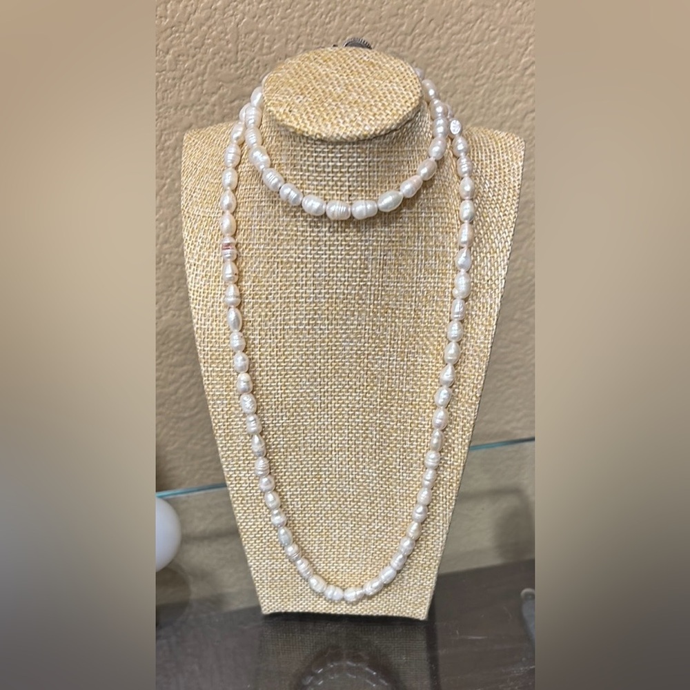 A’s Pearls - Elegant White Pearl Necklace Set